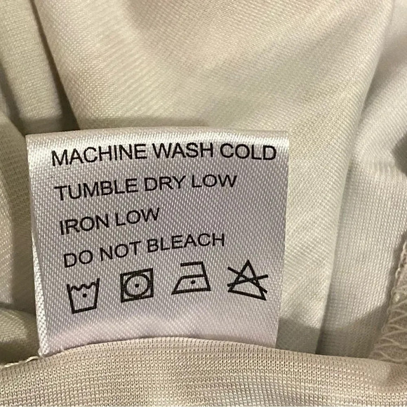 Women’s Beyond This Plane Blouse Long Sleeve Geometric Pattern V-Neck Size L - Picture 7 of 9